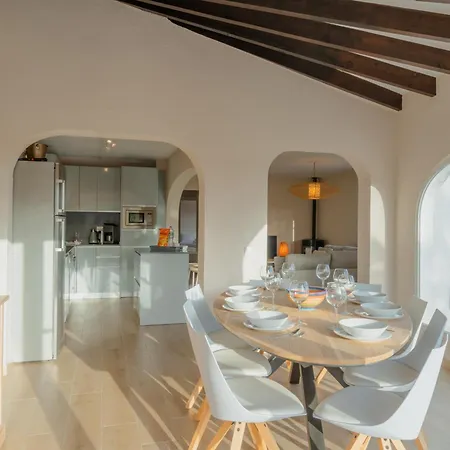 Вилла El Castillo *