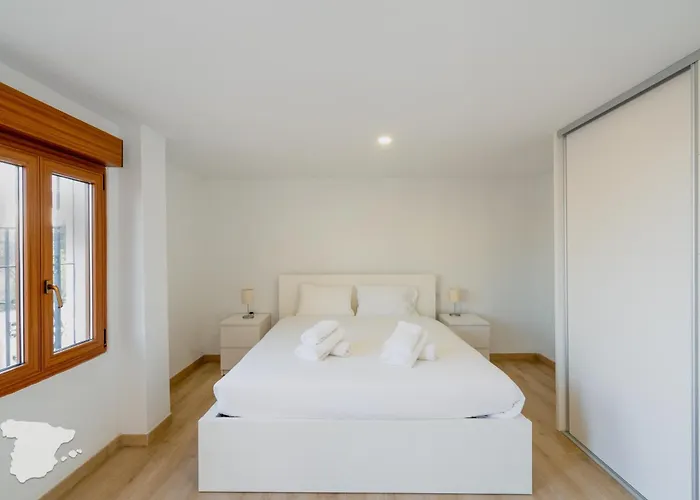 فيلة El Castillo *